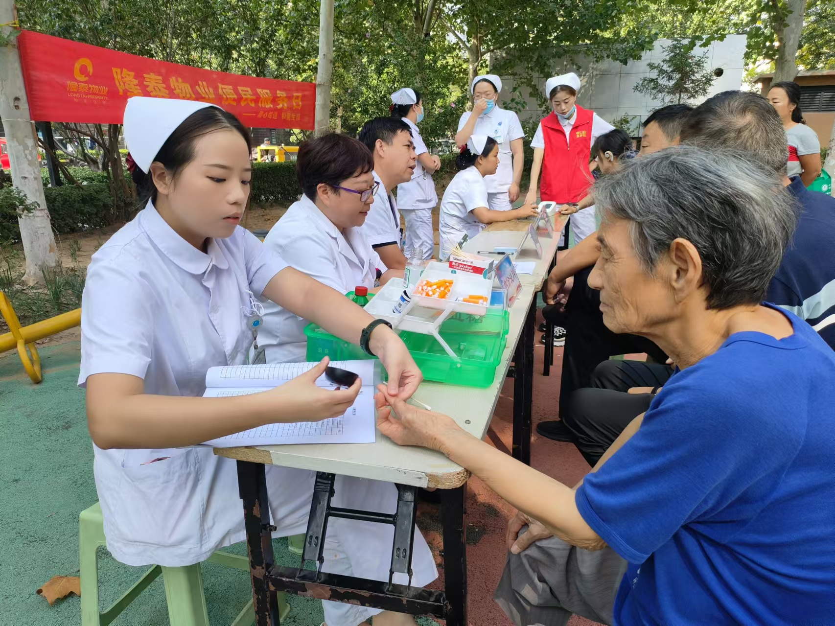 月滿中秋·人團(tuán)圓 | 隆泰物業(yè)“和美炫彩+”中秋主題活動(dòng)溫情上演(圖8)